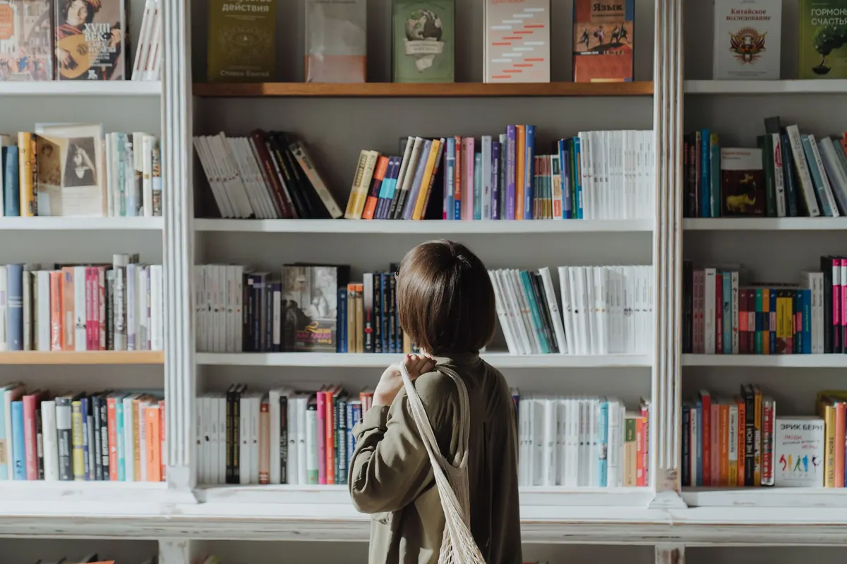 How to Choose Your Next Fiction Read: A Beginner's Decision Checklist